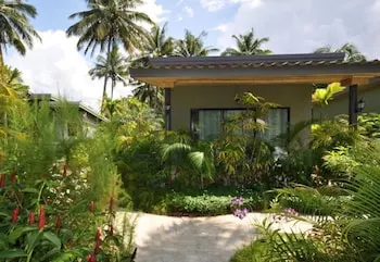 LOFT Garden Villa in Khao Lak - Image 1