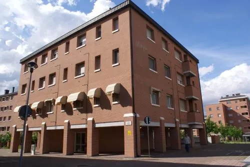 Olly Apartments - Image 1
