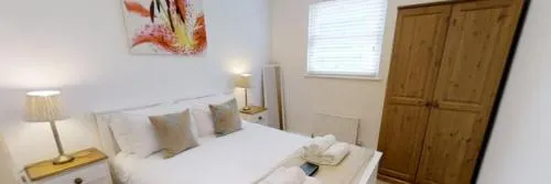 Signet Apartments - Coronation House - Image 1