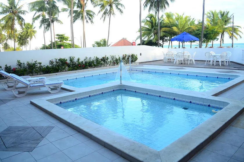 Guaxuma Praia Hotel - Image 1