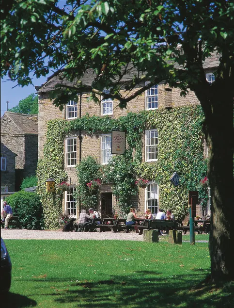 The Rose & Crown - Image 1