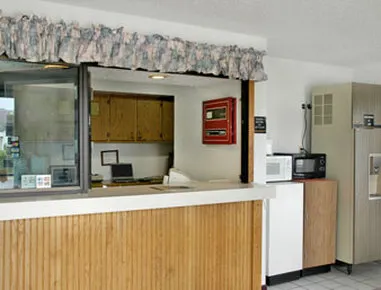 Rodeway Inn - Image 1