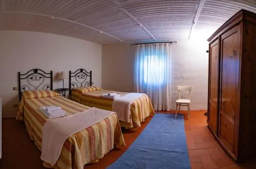 Marziani Rustic Tuscan House - Image 1