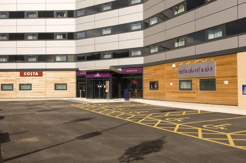 Premier Inn Manchester Airport Runger Lane South - Image 1