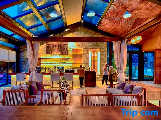 Qiheng Shishe Hotel - Image 1