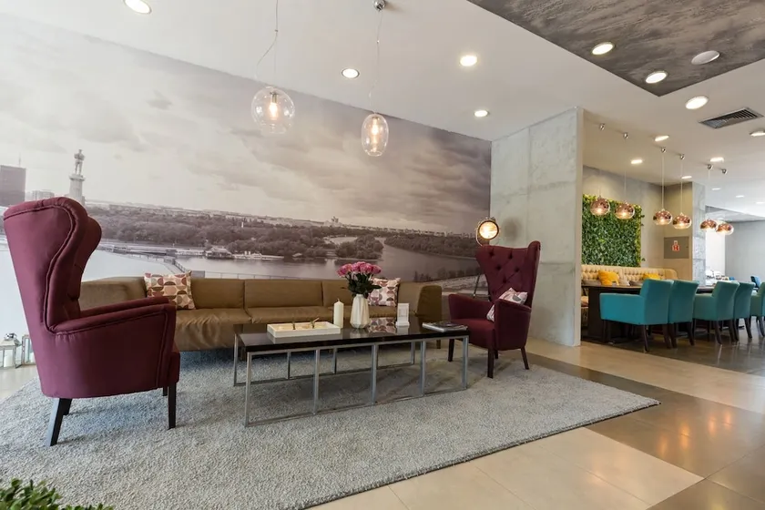 Admiral Arena Hotel - Image 1