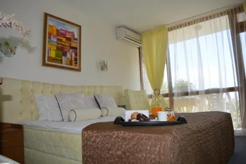 Sunshine Pearl Hotel - Image 1