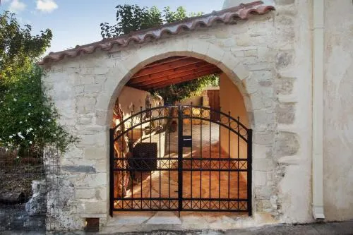 Holiday Home Exopoli - Image 1