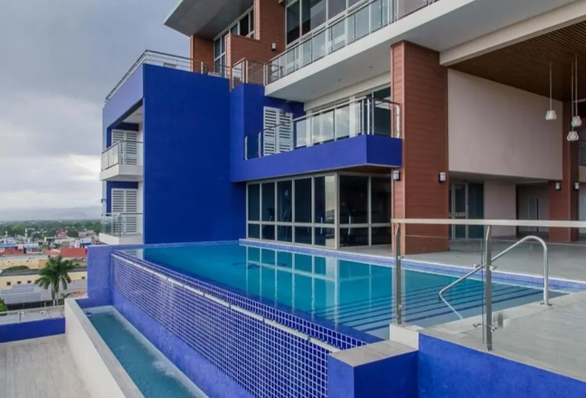 Elegance at 20 South - Image 1