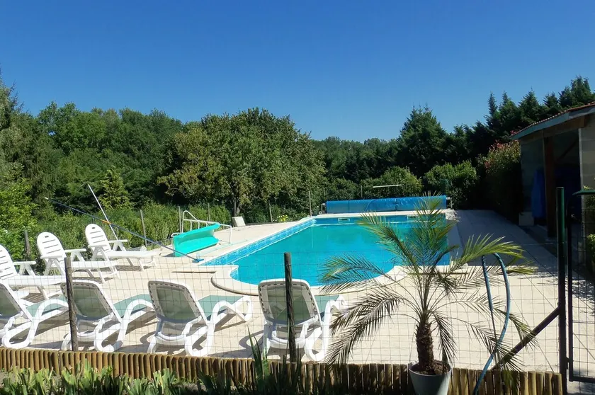 Holiday Home Puychenit - Image 1