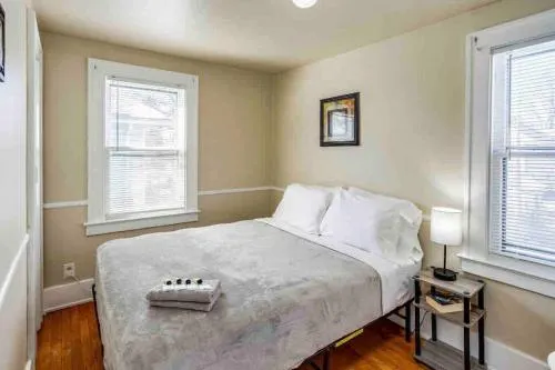Fabulous House near Airpt/DwTN/UofR - Image 1