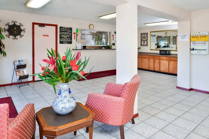 Red Carpet Inn Hornwood Drive - Image 1