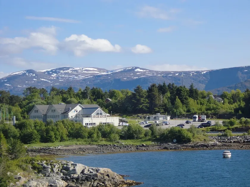 Aalesund Airport Hotel - Image 1