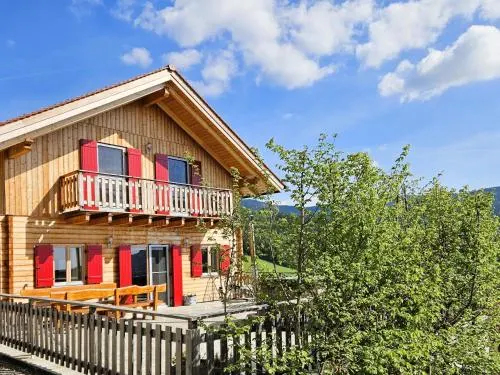 Chalet mit Sauna, Hot Pot und Kamin, ruhige Lage am Waldrand - Image 1