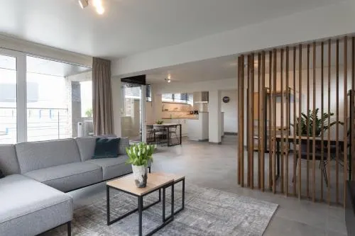 Raveel Lofts - Image 1