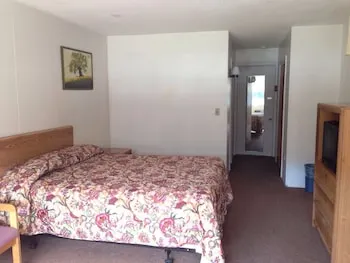Clearview Motel - Image 1