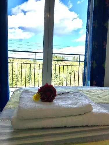 Room in Apartment Banos Apartments And Swimming Pool Near the Beach - Image 1