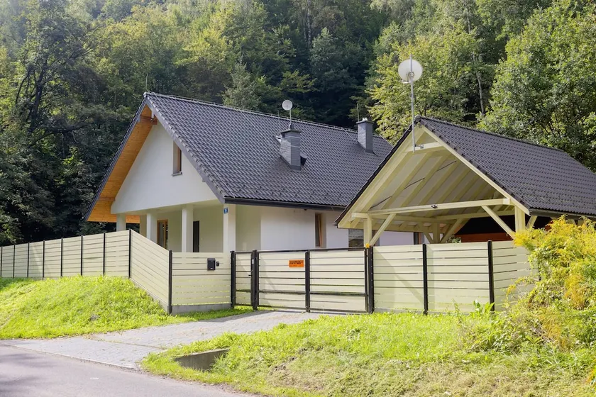 Beautiful House Korzkiew by Renters - Image 1