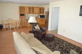 The Pelham Court - Image 1