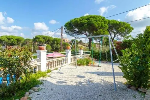 Terrafortuna Villa Sleeps 6 Pool Wifi - Image 1