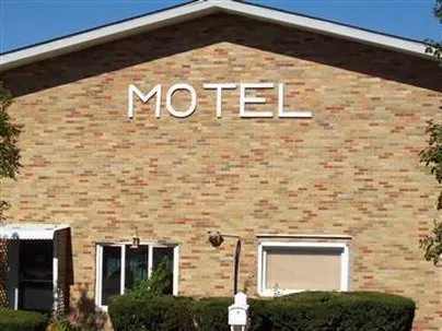 Spring Valley Inn - Image 1