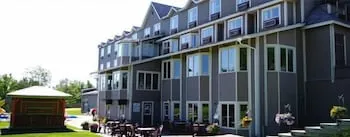 Terra Nova Golf Chalets - Image 1
