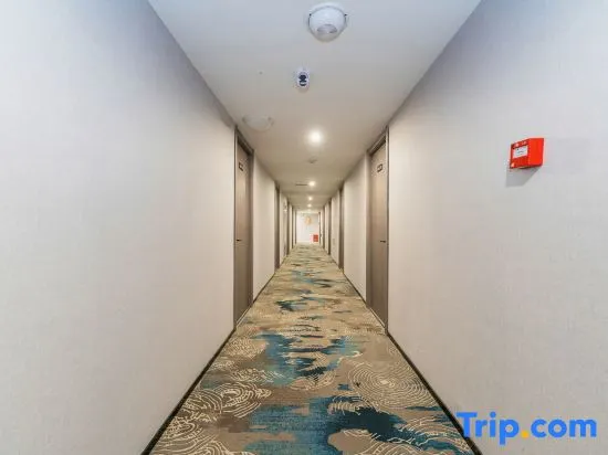 Jiaxiang Star Hotel - Image 1