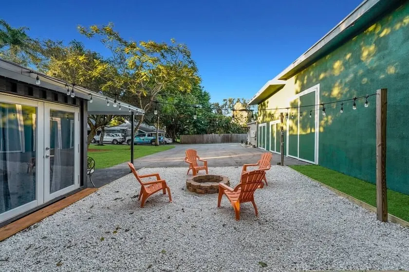 Oasis Container Home - Image 1