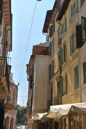 Residenza Tre Marchetti - Image 1