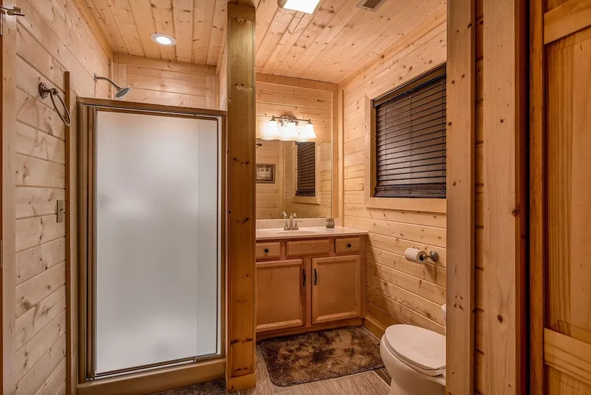 Emilys Hideaway Cabin - Image 1