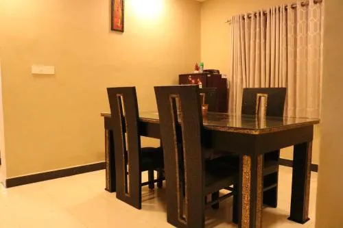 Zoe Service Rooms - Image 1