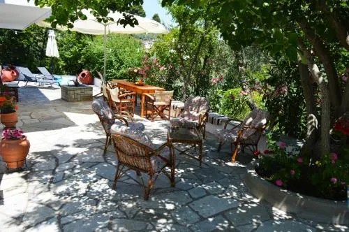 Alikias Country House - Image 1
