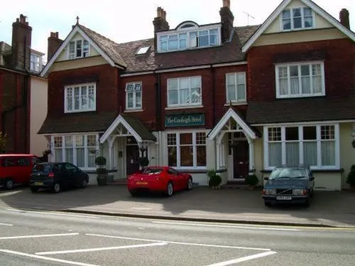 Cranleigh Hotel - Image 1