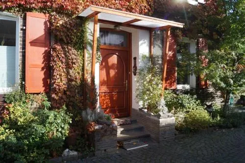 Hof am Rhein - Image 1