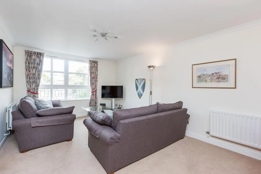 Atholl Brae - Royal Mile - Image 1