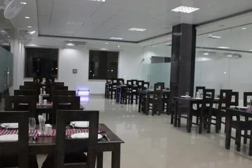 Hotel Mayur - Image 1