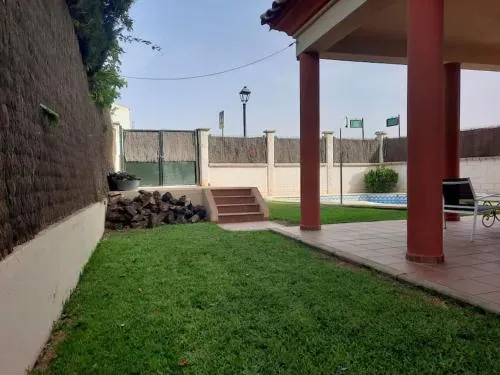 Las Villas - Chalet y Piscina a 10´de Sevilla - Image 1