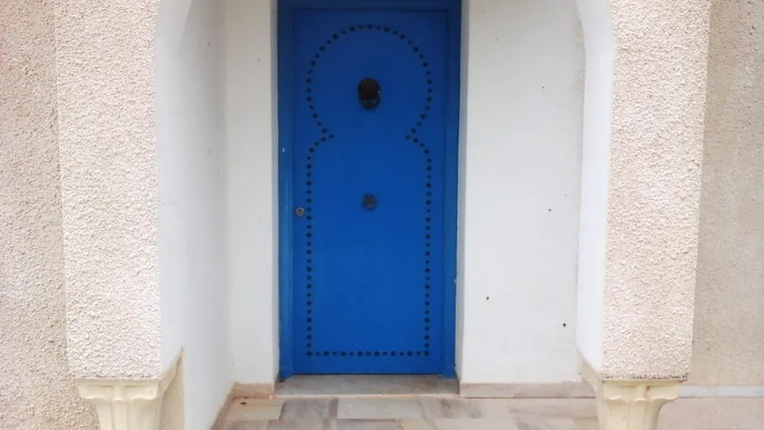 Villa with 3 bedrooms in Raoued with private pool and enclosed garden - Image 1