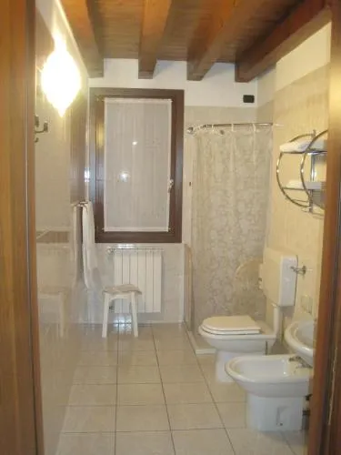 Hotel Annia - Image 1