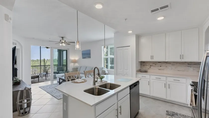 14131 Heritage Landing #833 - Image 1