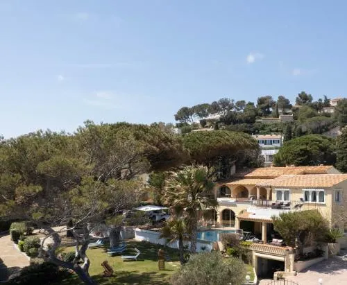 Villa Les Glycines Les Issambres - Image 1