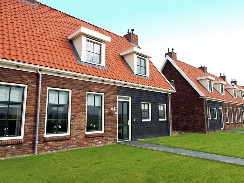 Holiday House With Whirlpool and Sauna in Peaceful Surroundings in Zeeland - Image 1