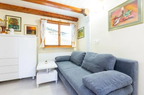 Apartment Sepat with Free Parking Place in Baska - Image 1