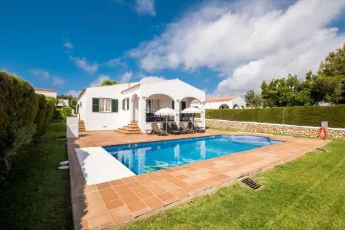 Villas Finesse By MENORCARENTALS - Image 1