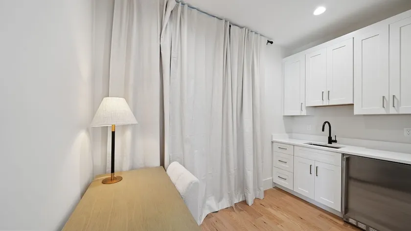 Sand Wand 5 Bedroom Home - Image 1