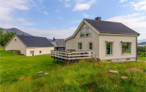 Gorgeous Home In Stokmarknes With Kitchen - Image 1