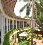 La Calypso Hotel - Image 1