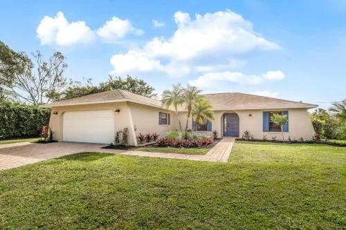Palm Frond Ranch - Image 1