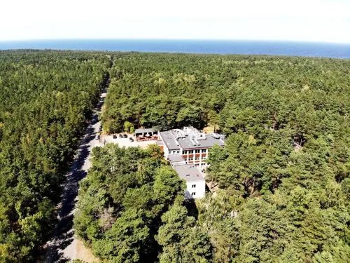 Ośrodek Wczasowy Bursztyn - Image 1