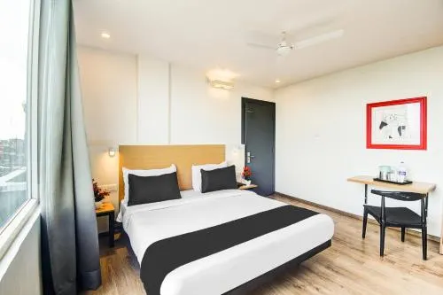 OYO Townhouse 322 Hotel Jaiman - Image 1